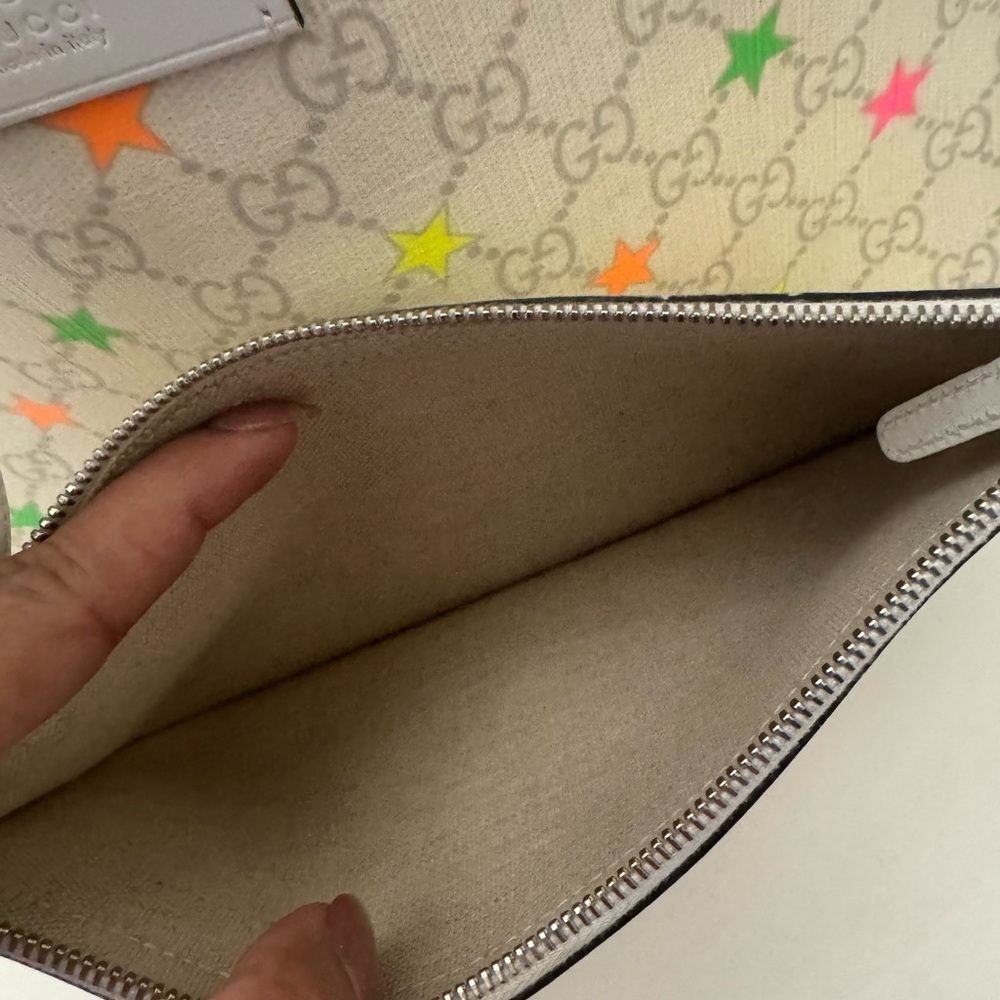 Gucci Star Pattern Tote Bag with pouch - Picture 6 of 12